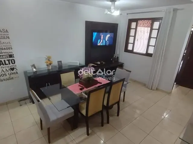 Casa com 117m² 2 quartos e 1 banheiro, à venda, no bairro Santa Branca em Belo Horizonte