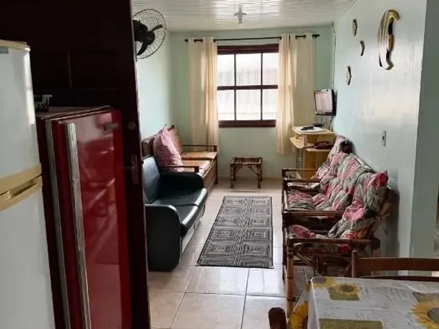 Casa com 330m² 4 quartos e 3 banheiros, à venda, no bairro São Carlos em Pontal Do Paraná