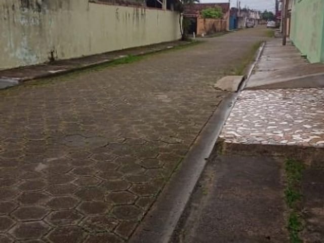 Casa com 125m² 2 quartos e 1 banheiro, à venda, no bairro Jardim Suarão - Interior em Itanhaém