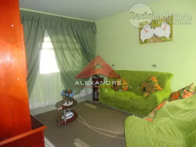 Casa com 166m² 4 quartos e 1 banheiro, à venda, no bairro Jardim Paraíso do Sol em São José dos Campos