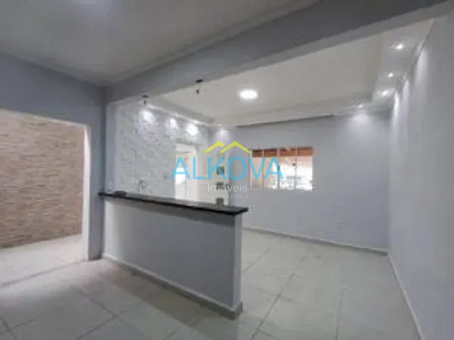 Casa com 132m² 3 quartos e 2 banheiros, à venda, no bairro Jardim Santa Luzia em São José dos Campos