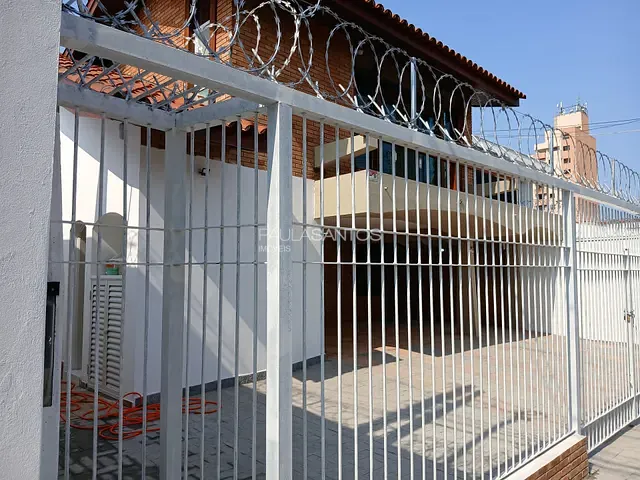 Sobrado com 421m² 6 quartos e 5 banheiros, para alugar, no bairro Centro em Sorocaba