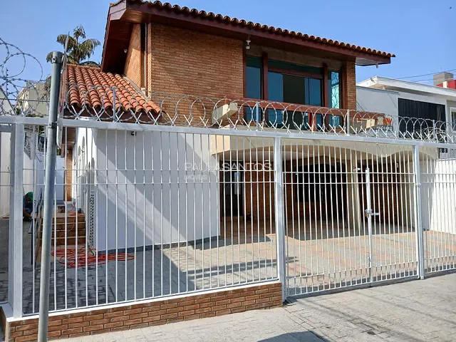 Sobrado com 421m² 6 quartos e 5 banheiros, para alugar, no bairro Centro em Sorocaba