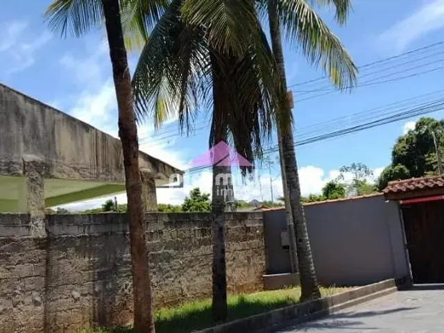 Casa com 200m² 2 quartos e 1 banheiro, à venda, no bairro Travessão em Caraguatatuba