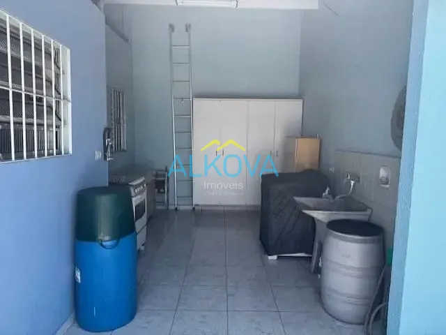 Casa com 150m² 3 quartos e 2 banheiros, à venda, no bairro Conjunto Residencial Trinta e Um de Março em São José dos Campos