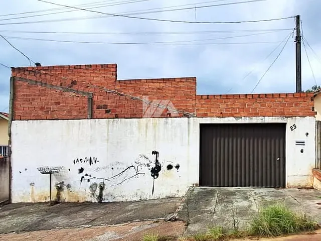 Casa 2 quartos e 3 banheiros, para alugar, no bairro Chapada em Ponta Grossa
