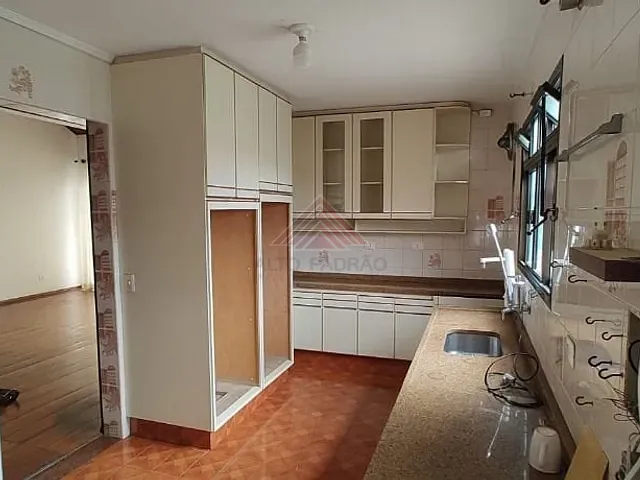 Casa com 477m² 3 quartos e 3 banheiros, para alugar, no bairro Jardim Anchieta em Mauá