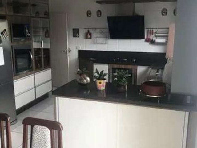 Casa com 300m² 3 quartos e 3 banheiros, à venda, no bairro Parque Nova Jandira em Jandira