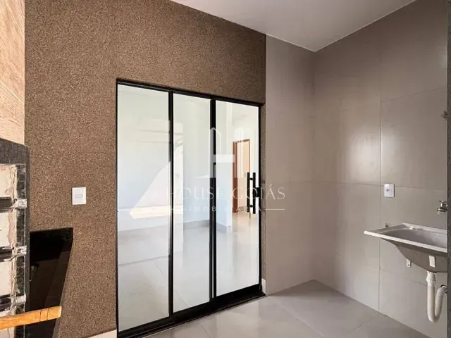 Casa com 205m² 2 quartos e 2 banheiros, à venda, no bairro Setor Rio Vermelho em Aparecida de Goiânia