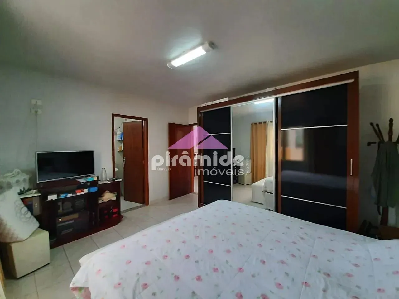 Casa, 3 quartos, 323 m² - Foto 8