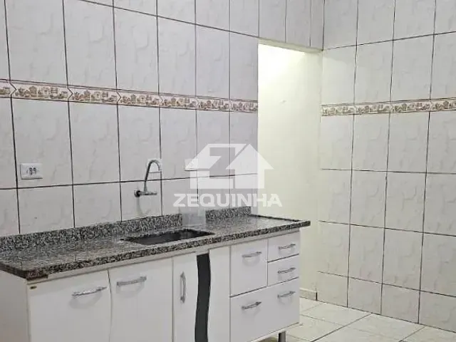 Casa com 125m² 4 quartos e 3 banheiros, à venda, no bairro Padroeira em Osasco