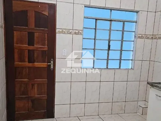 Casa com 125m² 4 quartos e 3 banheiros, à venda, no bairro Padroeira em Osasco