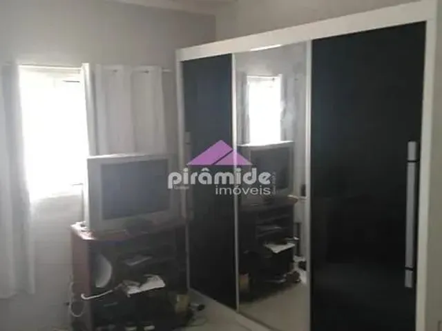 Casa com 125m² 2 quartos e 1 banheiro, à venda, no bairro Jardim das Indústrias em São José Dos Campos