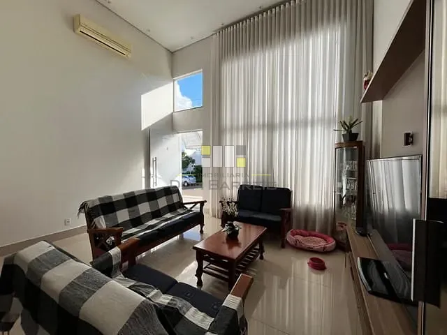Casa com 262m² 3 quartos e 2 banheiros, à venda, no bairro Residencial Portal do Lago em Sumaré