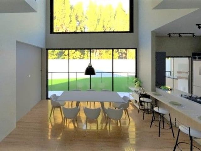 Casa com 390m² 3 quartos e 3 banheiros, à venda, no bairro Urbanova em São José dos Campos