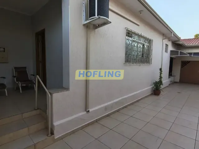 Casa com 184m² 3 quartos e 2 banheiros, para alugar, no bairro Centro em Rio Claro