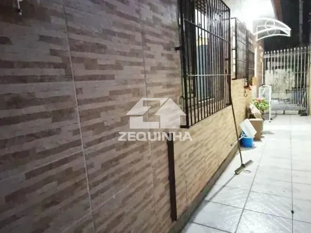 Casa com 125m² 2 quartos e 1 banheiro, à venda, no bairro Portal D'oeste em Osasco