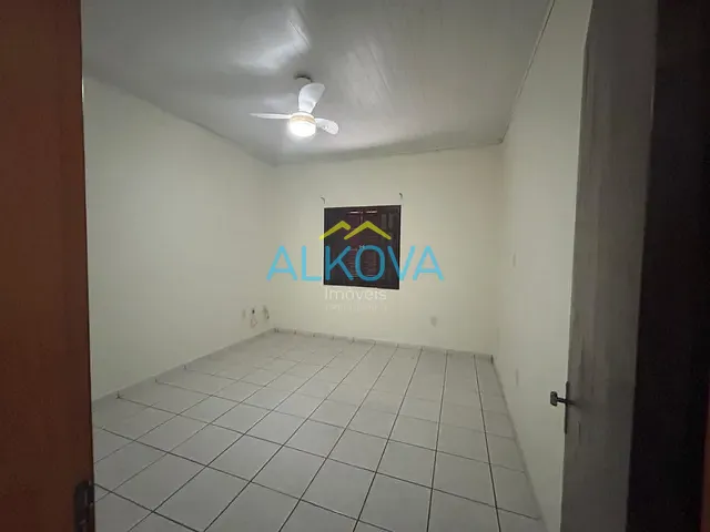 Casa 3 quartos e 3 banheiros, à venda, no bairro Santana em São José dos Campos