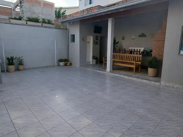Casa 4 quartos e 5 banheiros, à venda, no bairro Parque Jambeiro em Campinas