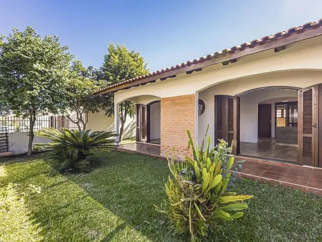Casa 2 quartos e 2 banheiros, à venda, no bairro Cidade Industrial em Curitiba