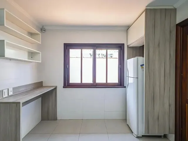 Casa 2 quartos e 2 banheiros, à venda, no bairro Cidade Industrial em Curitiba