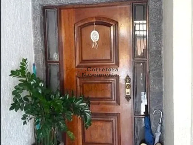 Casa com 250m² 2 quartos e 2 banheiros, à venda, no bairro Jardim Paraíba em Jacareí