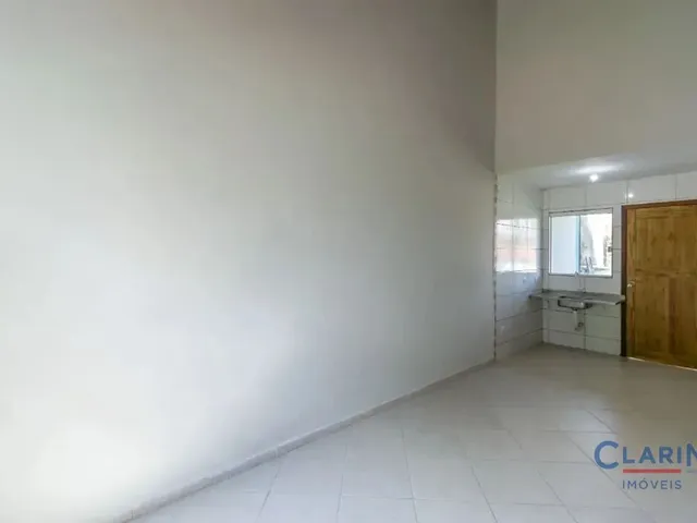 Casa 2 quartos e 1 banheiro, à venda, no bairro CRISTO REI em Campo Largo