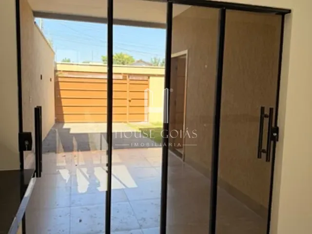 Casa com 190m² 3 quartos e 2 banheiros, à venda, no bairro Pontal Sul - Acréscimo em Aparecida de Goiânia