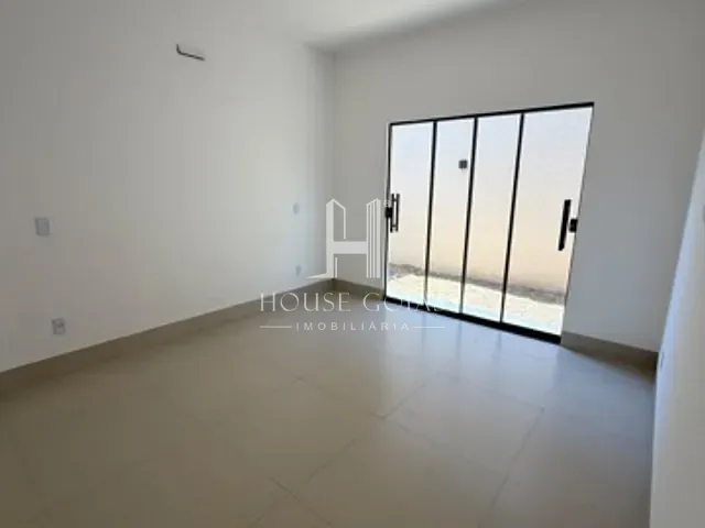 Casa com 190m² 3 quartos e 2 banheiros, à venda, no bairro Pontal Sul - Acréscimo em Aparecida de Goiânia