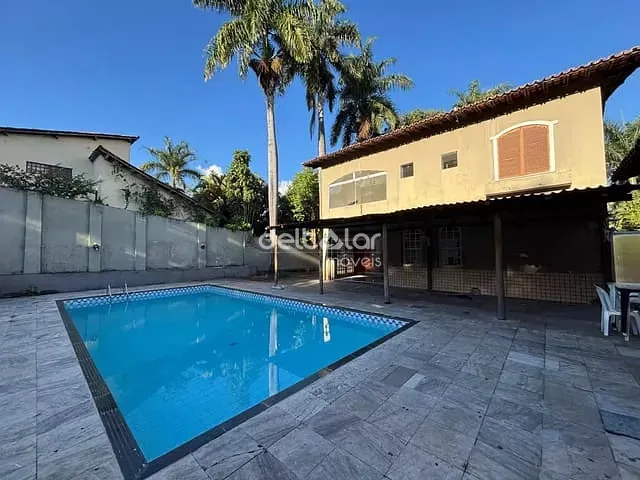 Casa com 1000m² 4 quartos e 5 banheiros, à venda, no bairro Braúnas em Belo Horizonte