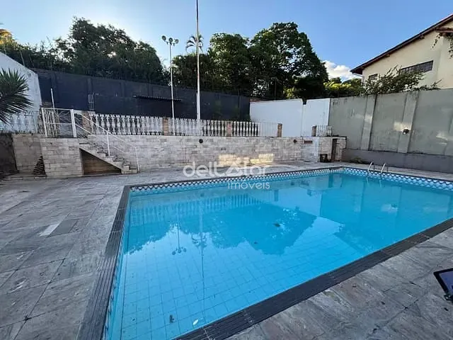 Casa com 1000m² 4 quartos e 5 banheiros, à venda, no bairro Braúnas em Belo Horizonte