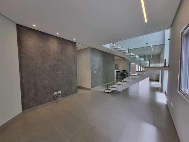Casa com 250m² 3 quartos e 4 banheiros, à venda, no bairro Urbanova em São José dos Campos