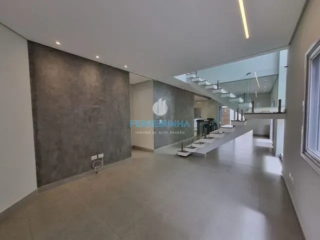 Casa com 250m² 3 quartos e 4 banheiros, à venda, no bairro Urbanova em São José dos Campos