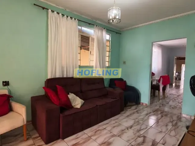 Casa com 289m² 3 quartos e 2 banheiros, à venda, no bairro Vila Indaiá em Rio Claro