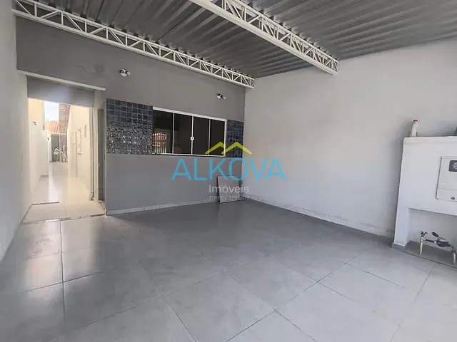 Casa 2 quartos e 1 banheiro, à venda, no bairro Jardim Portugal em São José dos Campos