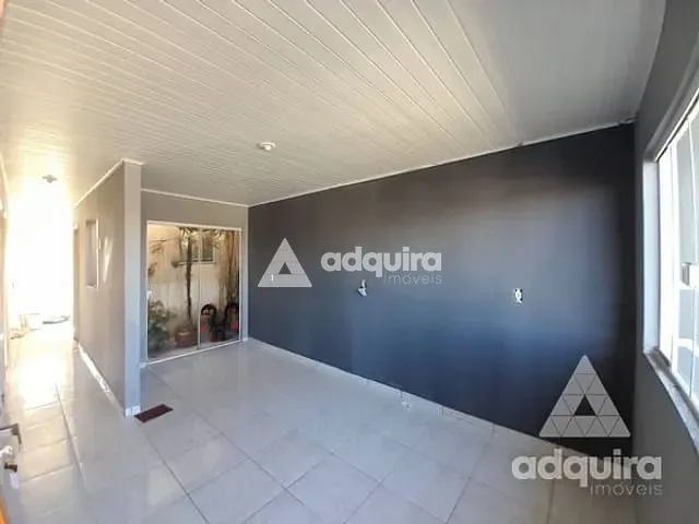 Casa com 180m² 2 quartos e 1 banheiro, à venda, no bairro Contorno em Ponta Grossa