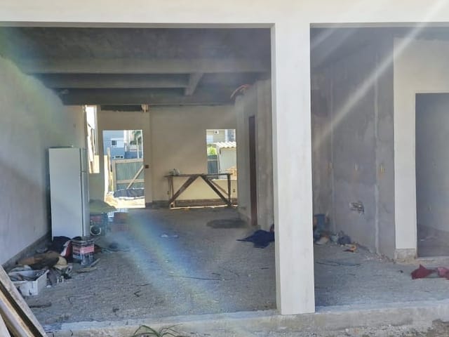 Casa com 231m² 3 quartos e 3 banheiros, à venda, no bairro Laranjal em Pelotas