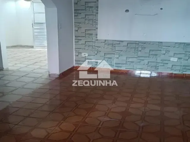 Casa com 100m² 2 quartos e 3 banheiros, para alugar, no bairro Sao Pedro em Osasco