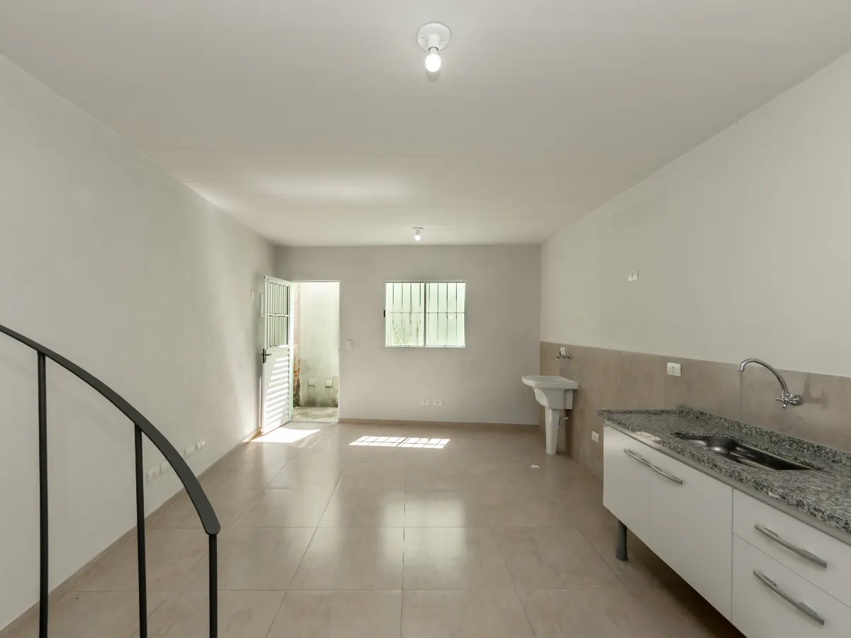 Casa no condomínio Condomínio Beatriz para venda com 1 quarto, sendo 1 suíte , 36m²