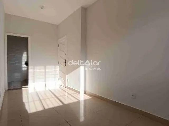 Apartamento com 58m² 2 quartos e 1 banheiro, à venda, no bairro Planalto em Belo Horizonte