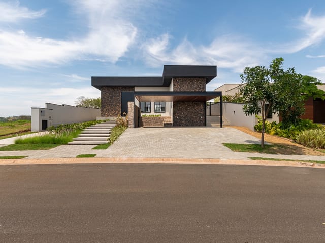Casa com 1200m² 5 quartos e 8 banheiros, à venda, no bairro Loteamento Residencial Pedra Alta (Sousas) em Campinas