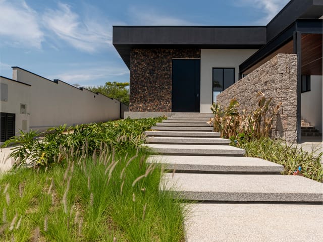 Casa com 1200m² 5 quartos e 8 banheiros, à venda, no bairro Loteamento Residencial Pedra Alta (Sousas) em Campinas
