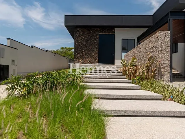 Casa com 1200m² 5 quartos e 8 banheiros, à venda, no bairro Loteamento Residencial Pedra Alta (Sousas) em Campinas