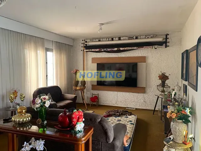 Casa com 800m² 3 quartos e 3 banheiros, à venda, no bairro Cidade Jardim em Rio Claro