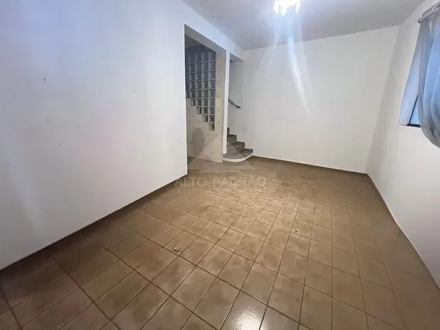 Casa com 120m² 1 quarto e 1 banheiro, para alugar, no bairro Jardim Mauá em Mauá