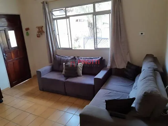 Casa 3 quartos e 1 banheiro, à venda, no bairro Baeta Neves em São Bernardo do Campo