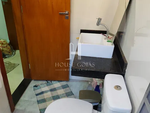 Casa com 180m² 3 quartos e 2 banheiros, à venda, no bairro Jardim Riviera em Aparecida de Goiânia