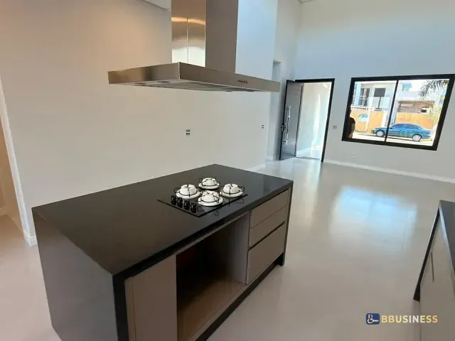 Casa 3 quartos e 4 banheiros, à venda, no bairro São Bento em Paulínia