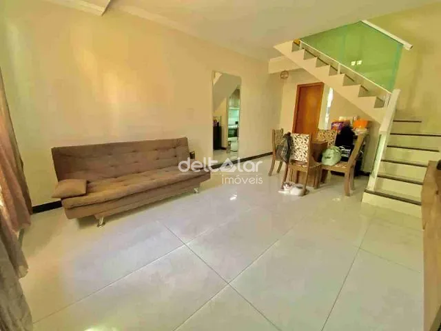 Casa com 74m² 2 quartos e 2 banheiros, à venda, no bairro Planalto em Belo Horizonte