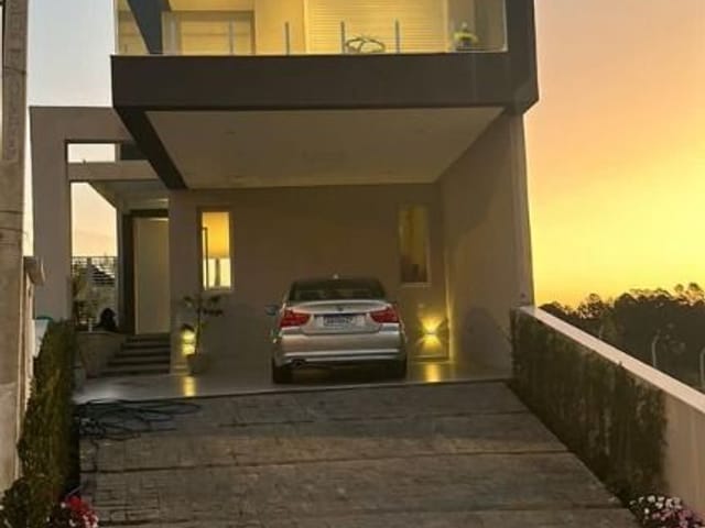 Casa com 232m² 3 quartos e 3 banheiros, à venda, no bairro Jardim Atalaia em Cotia